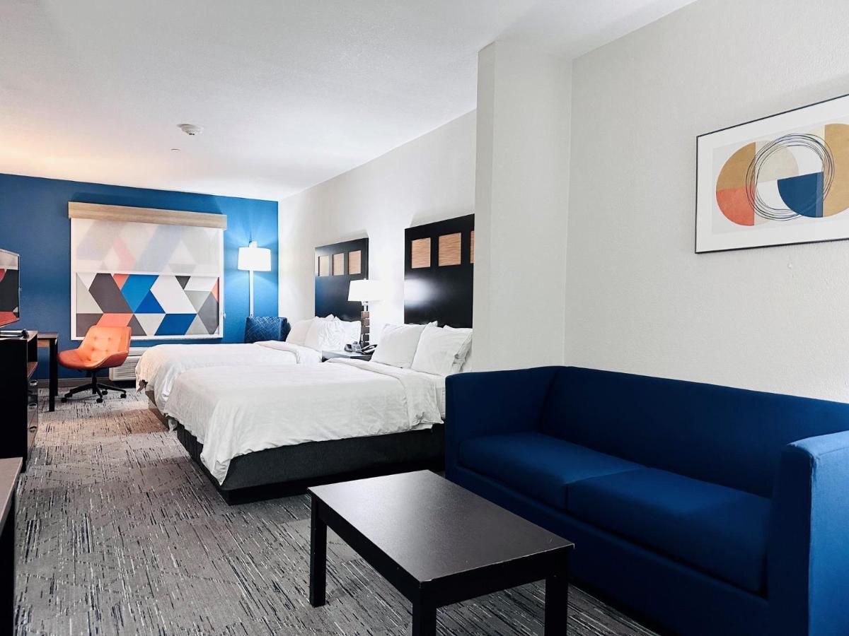 Holiday Inn Express & Suites Houston East - Baytown, An Ihg Hotel Екстер'єр фото