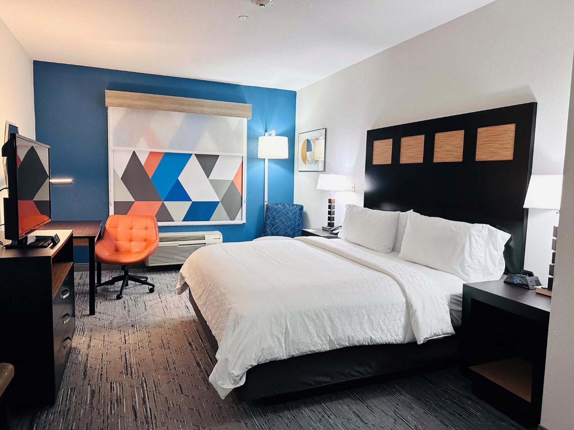 Holiday Inn Express & Suites Houston East - Baytown, An Ihg Hotel Екстер'єр фото