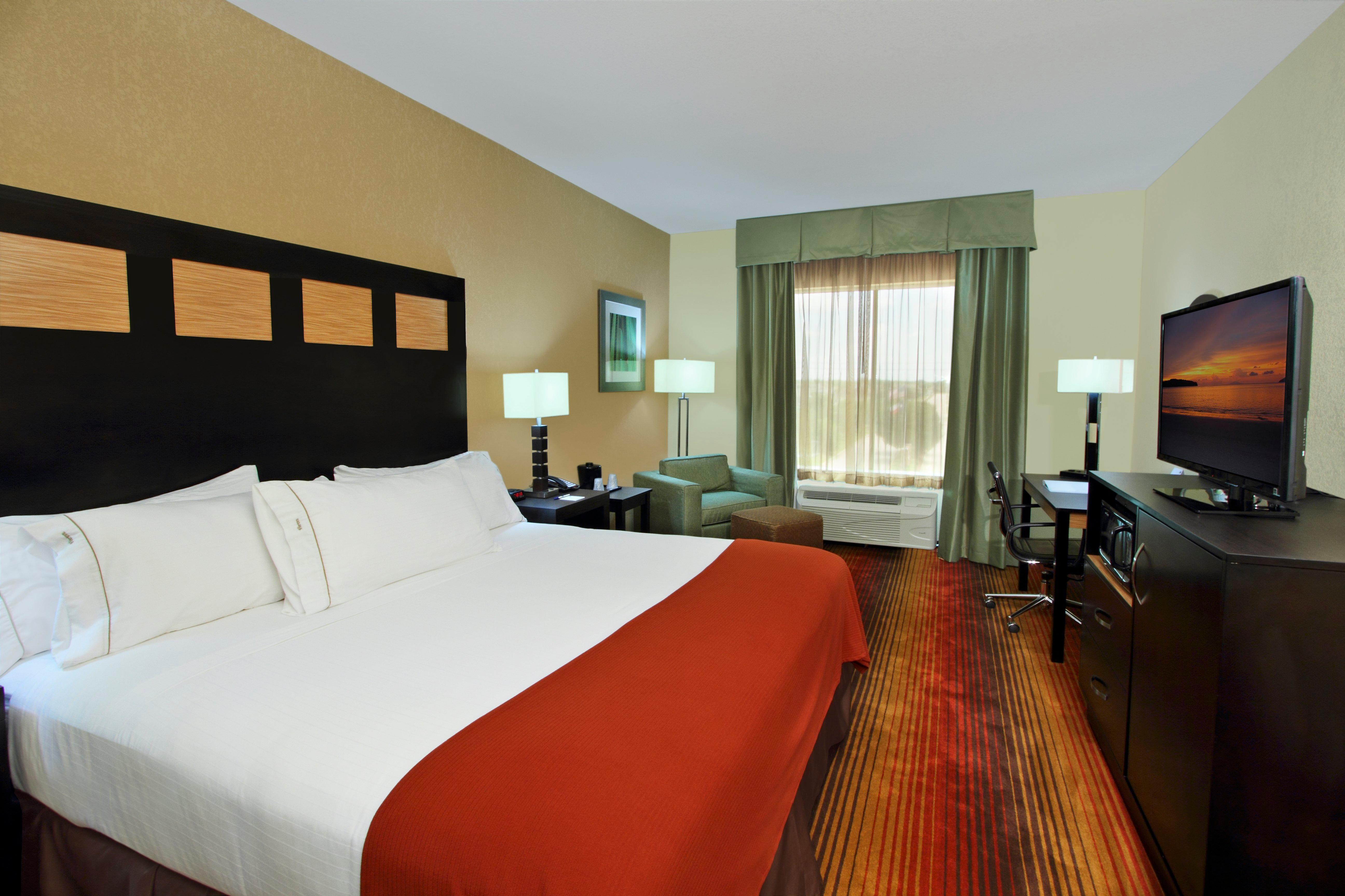 Holiday Inn Express & Suites Houston East - Baytown, An Ihg Hotel Екстер'єр фото